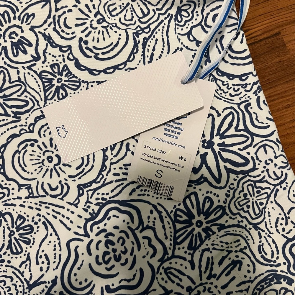Southern Tide Annalee Forever Floral Performance Dress NWT - Picture 9 of 13